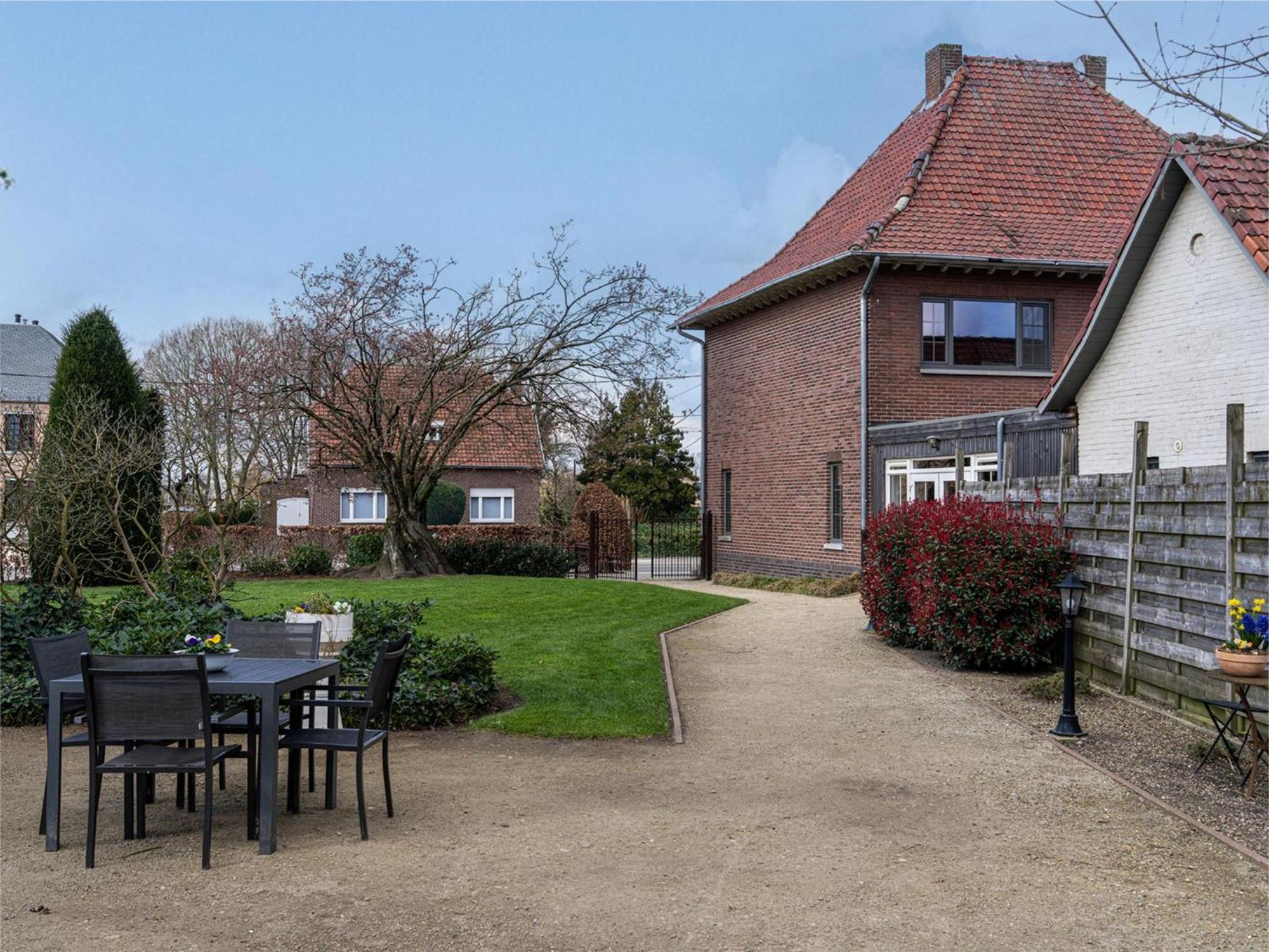 Вилла Het Bruegelhof Пир Экстерьер фото